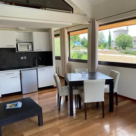 Terres De France - Domaine Du Palais Apart-hotel Saint-Lizier