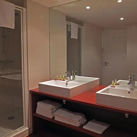 Terres De France - Domaine Du Palais 3* Saint-Lizier