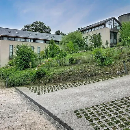 Terres De France - Domaine Du Palais Lejlighedshotel