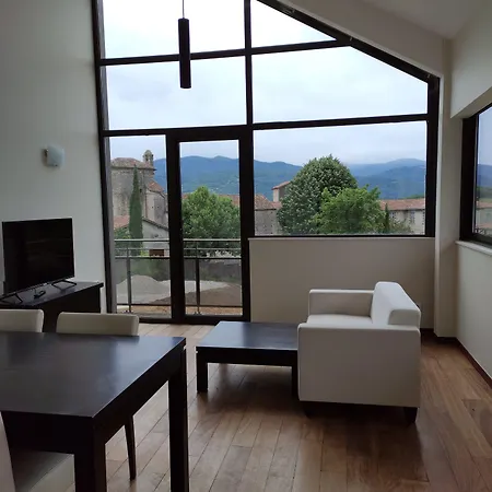 Terres De France - Domaine Du Palais Apartmanhotel